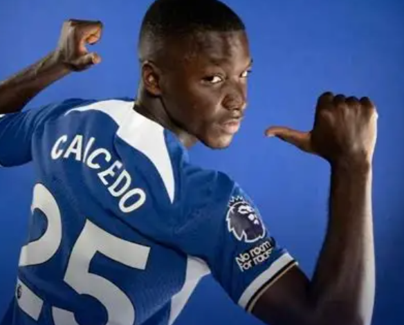 英超VAR争议裁决机制剖析：以凯塞多铲球事件为例